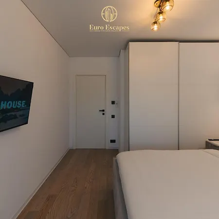 Apartment Modern 1br W/sofa Bed Near Pipera Metro